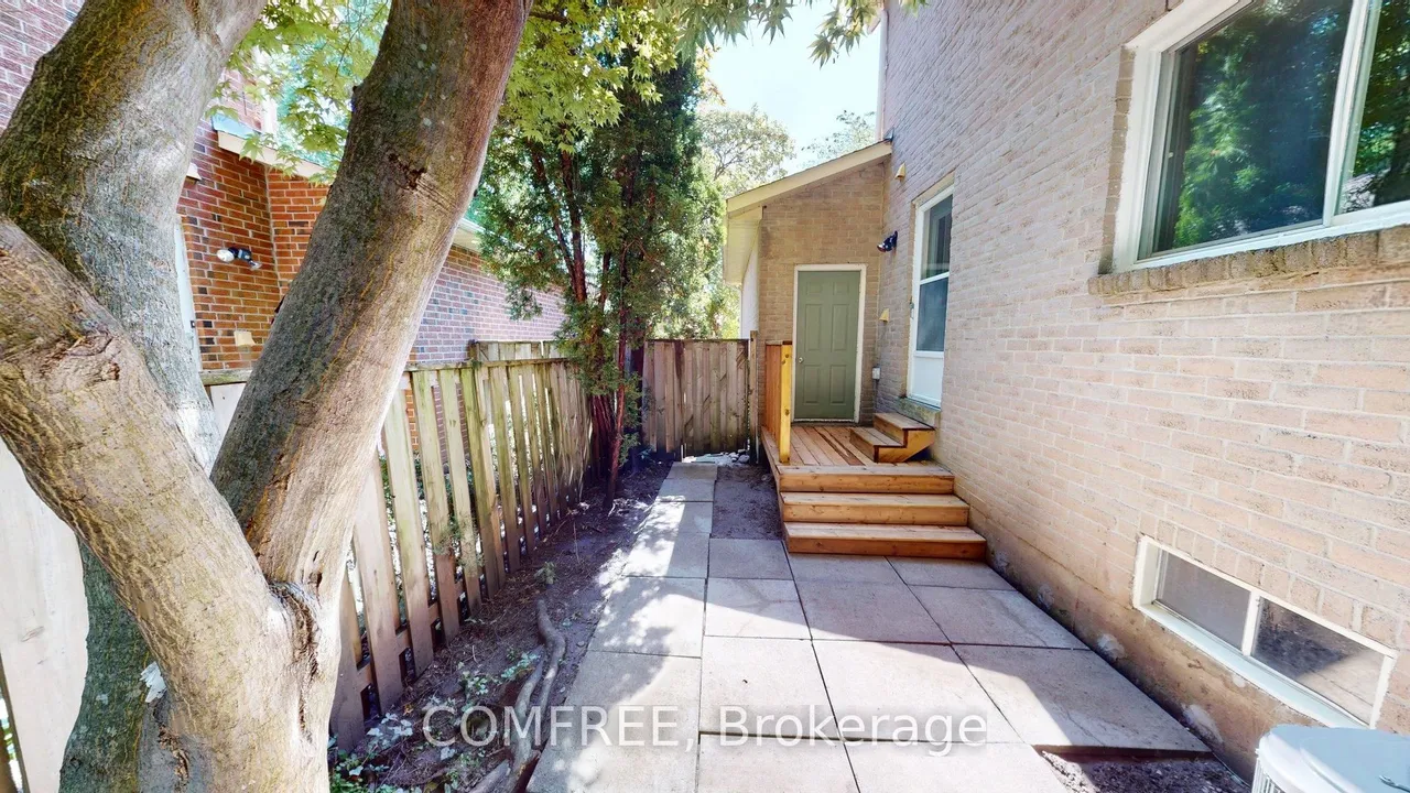 2043 Burbank Drive — photo 19