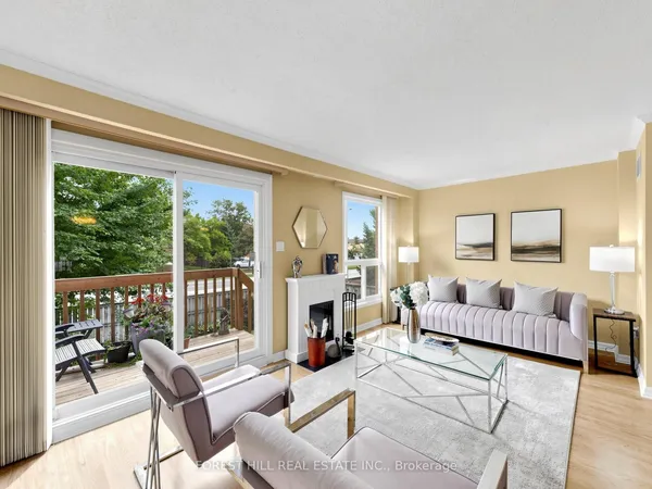 725 Vermouth Avenue — photo 2