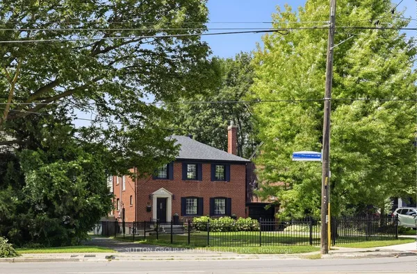 10 Queens Avenue