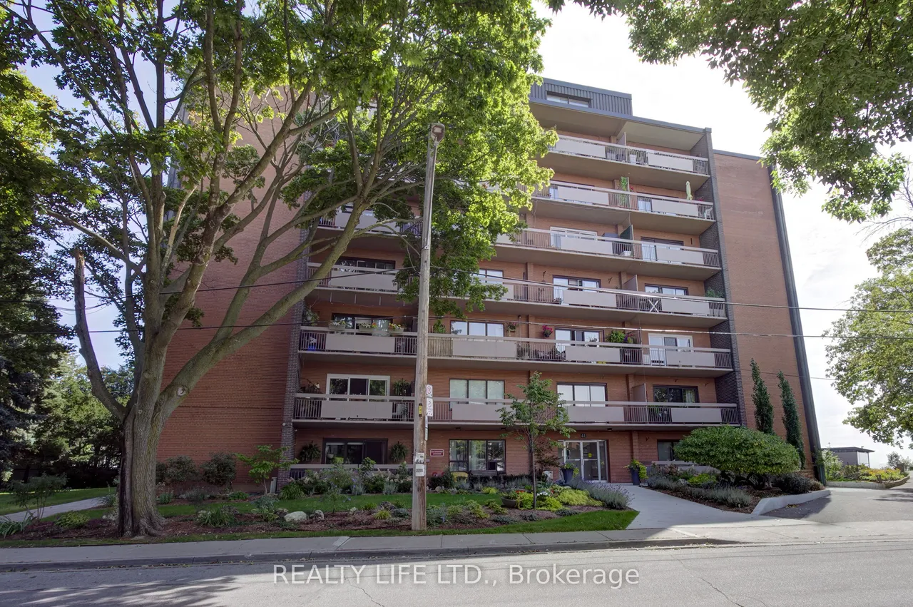41 Lake Shore Drive