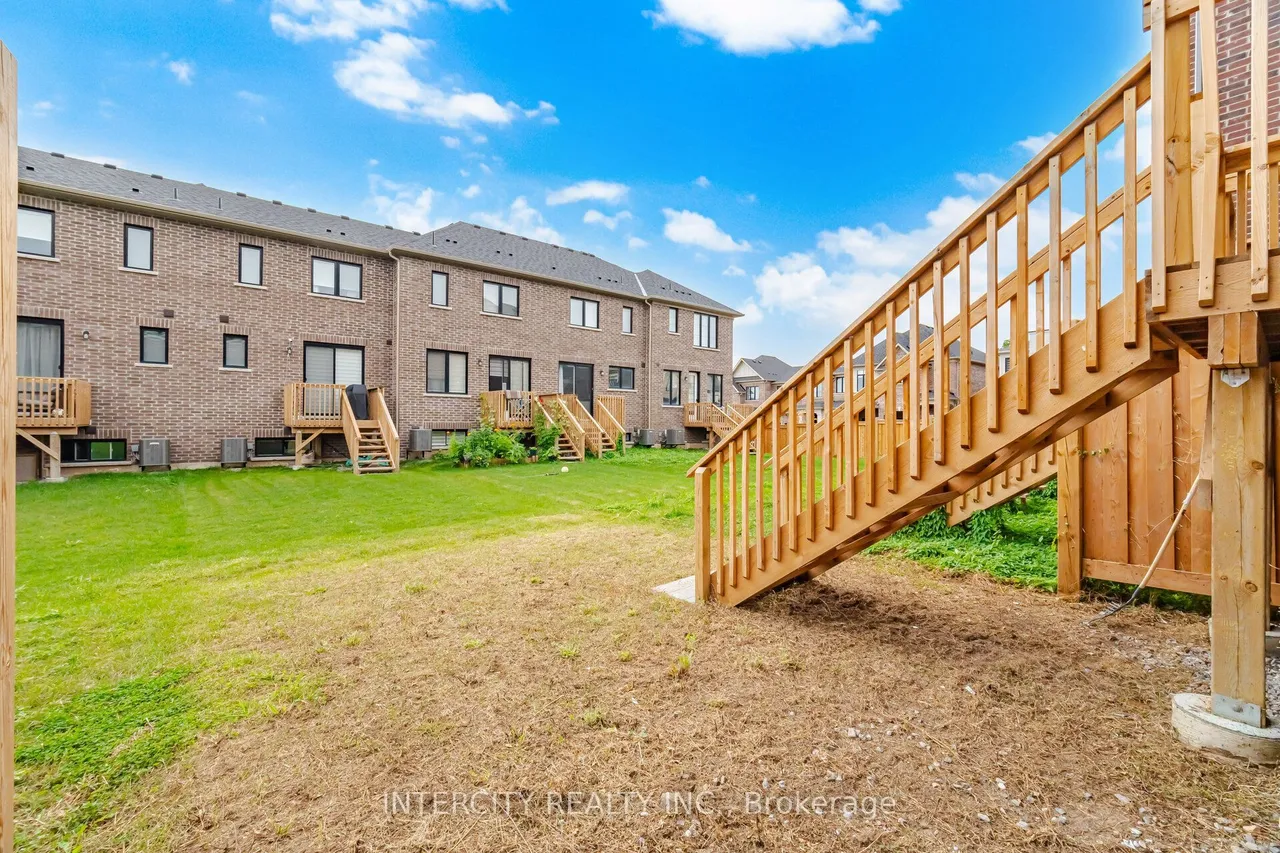 1378 National Common — photo 49