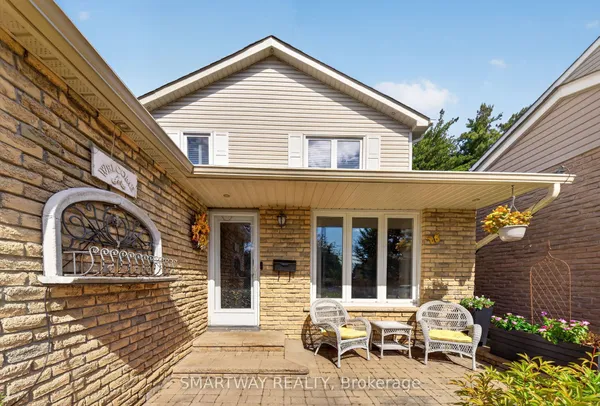 102 Rawling Crescent — photo 2