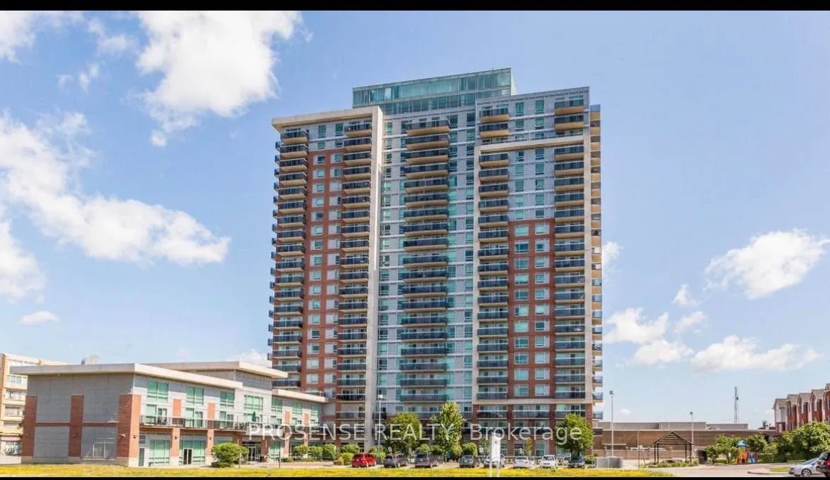 215 W Queen Street E — photo 2