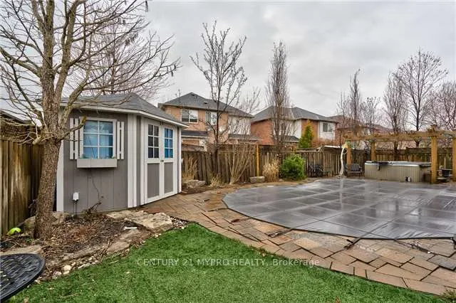 2257 Riverdale Place — photo 18