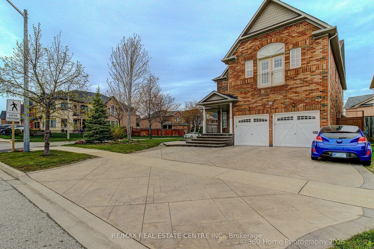 806 White Clover Way — photo 3