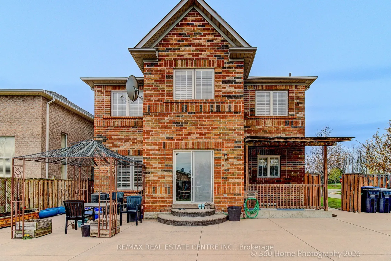 806 White Clover Way — photo 39