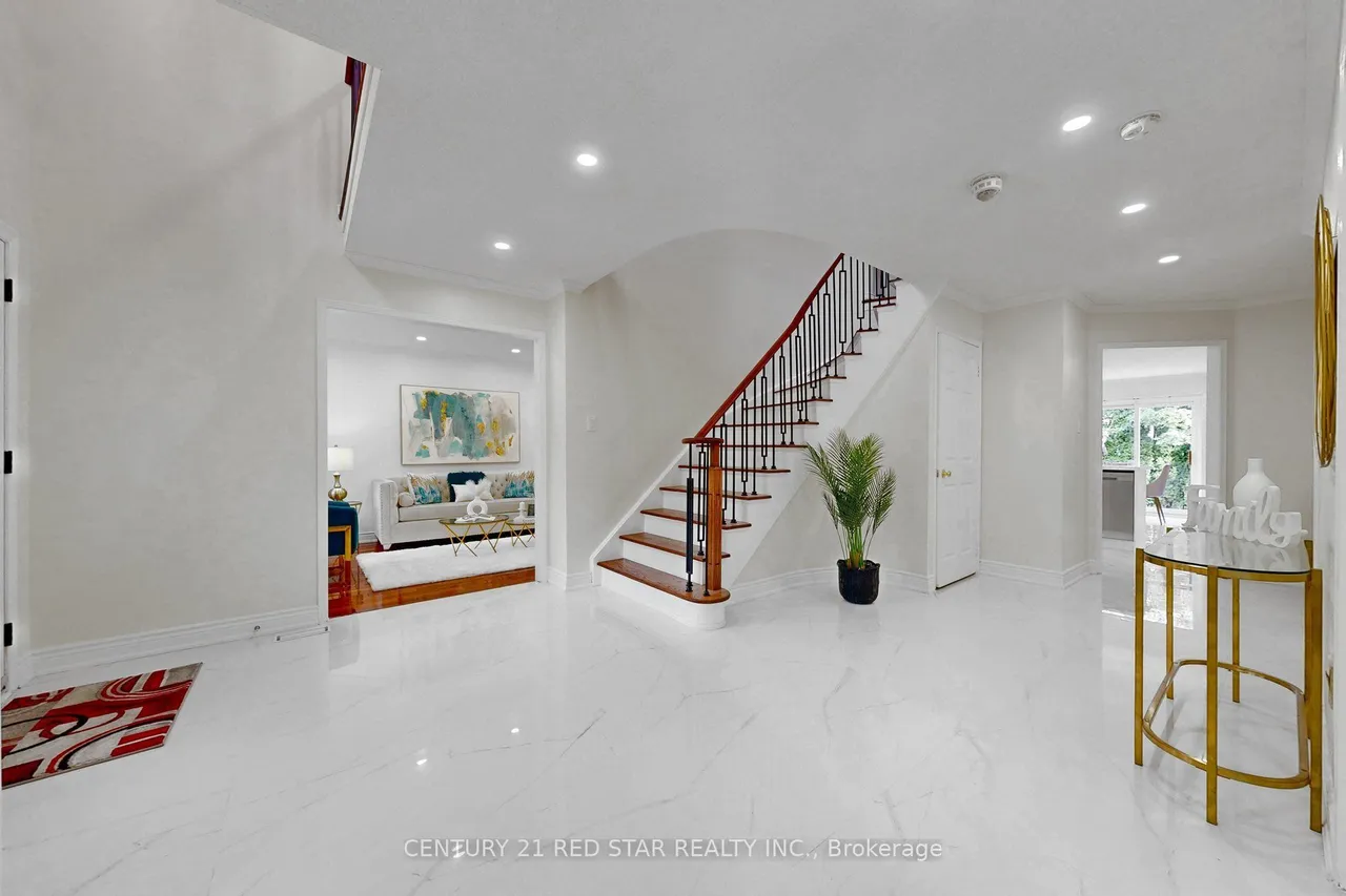 1082 Haydonbridge Court — photo 3