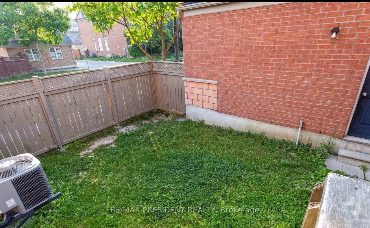 3 Herzberg Gardens — photo 24