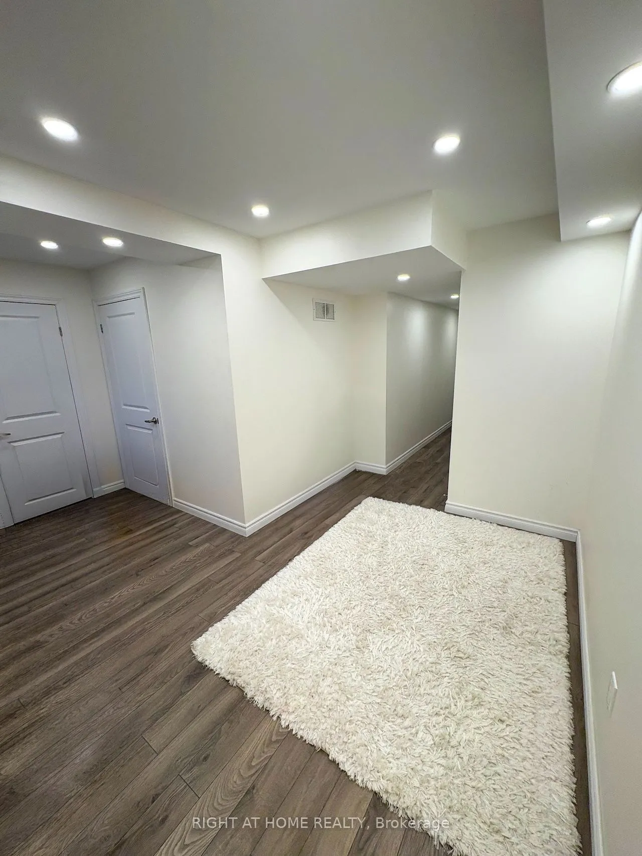 408 Belcourt Common — photo 49