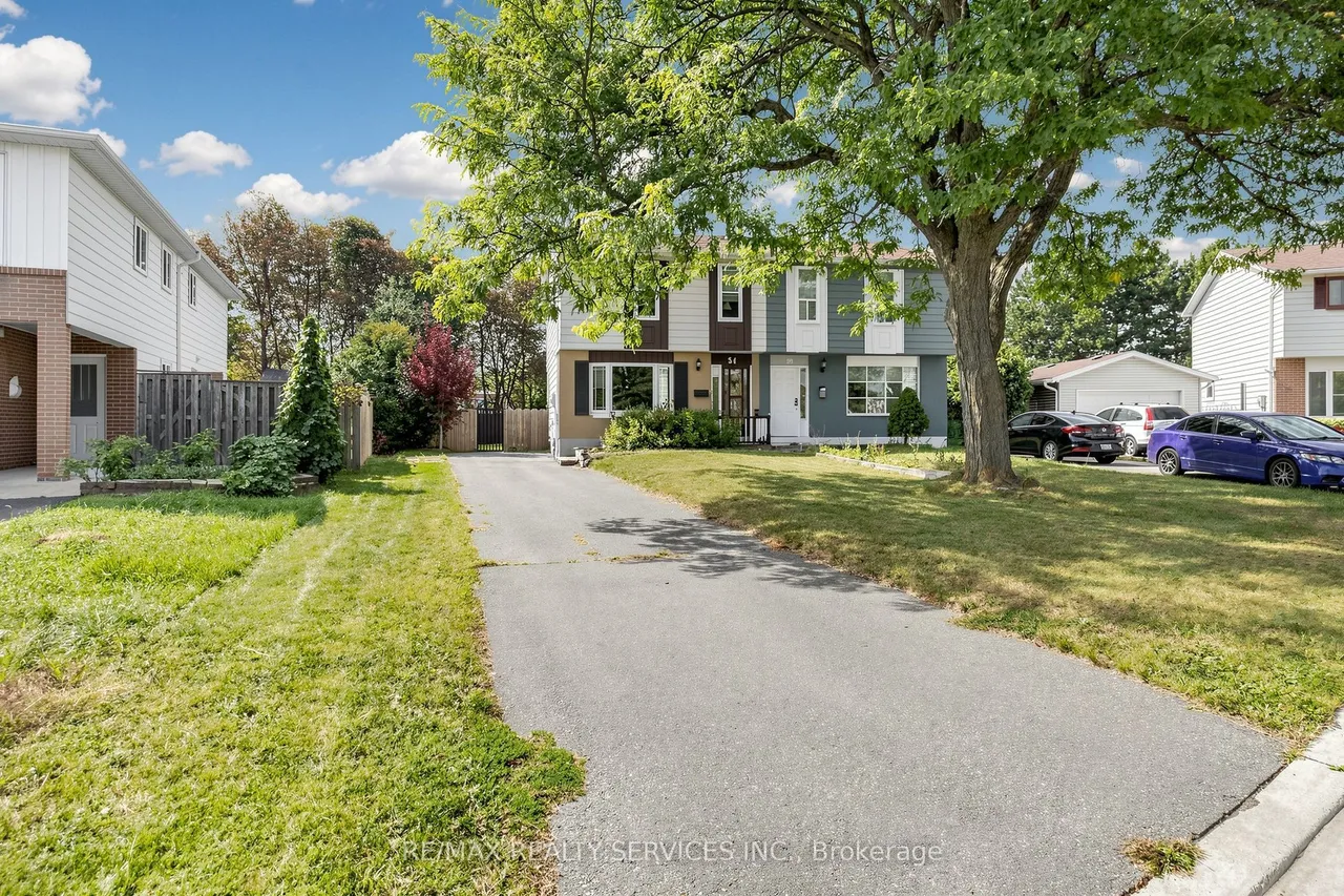 54 Griselda Crescent — photo 3