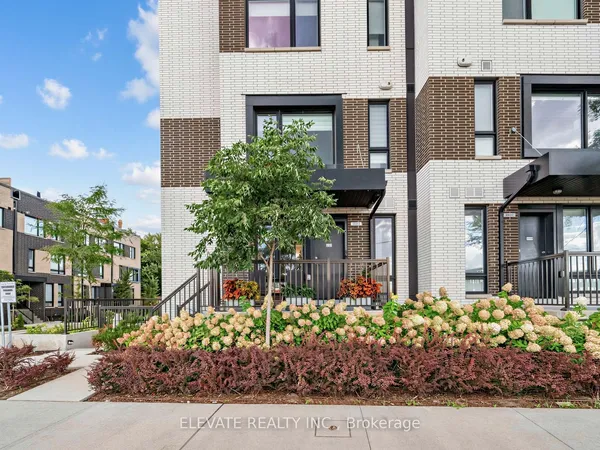 40 Ed Clark Gardens Boulevard, Unit 15 — photo 2