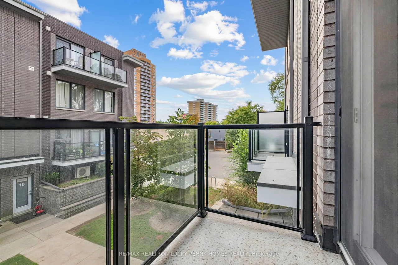 2063 Weston Road, Unit 14 — photo 28