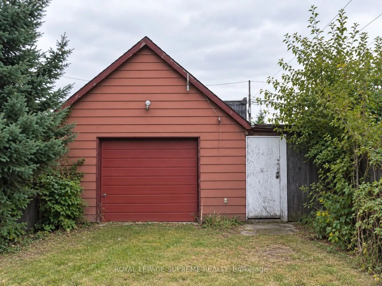 48 Mould Avenue — photo 20