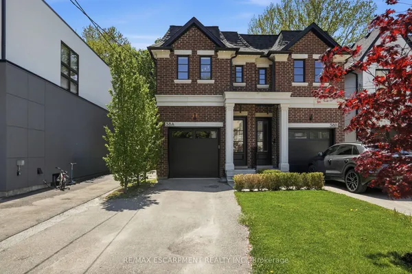 38A Maple Avenue N