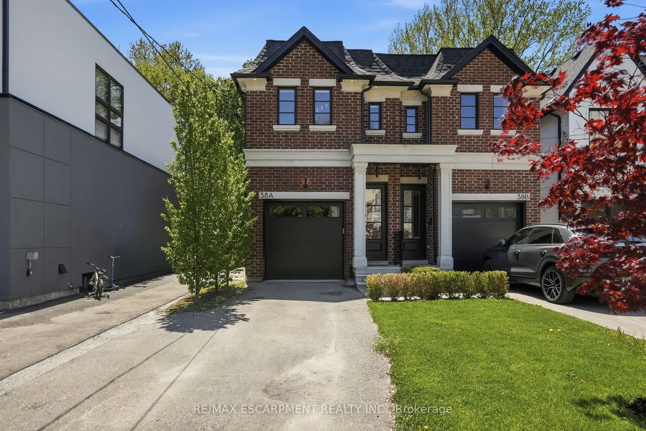 38A Maple Avenue N