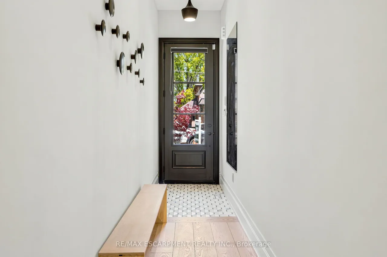 38A Maple Avenue N — photo 3