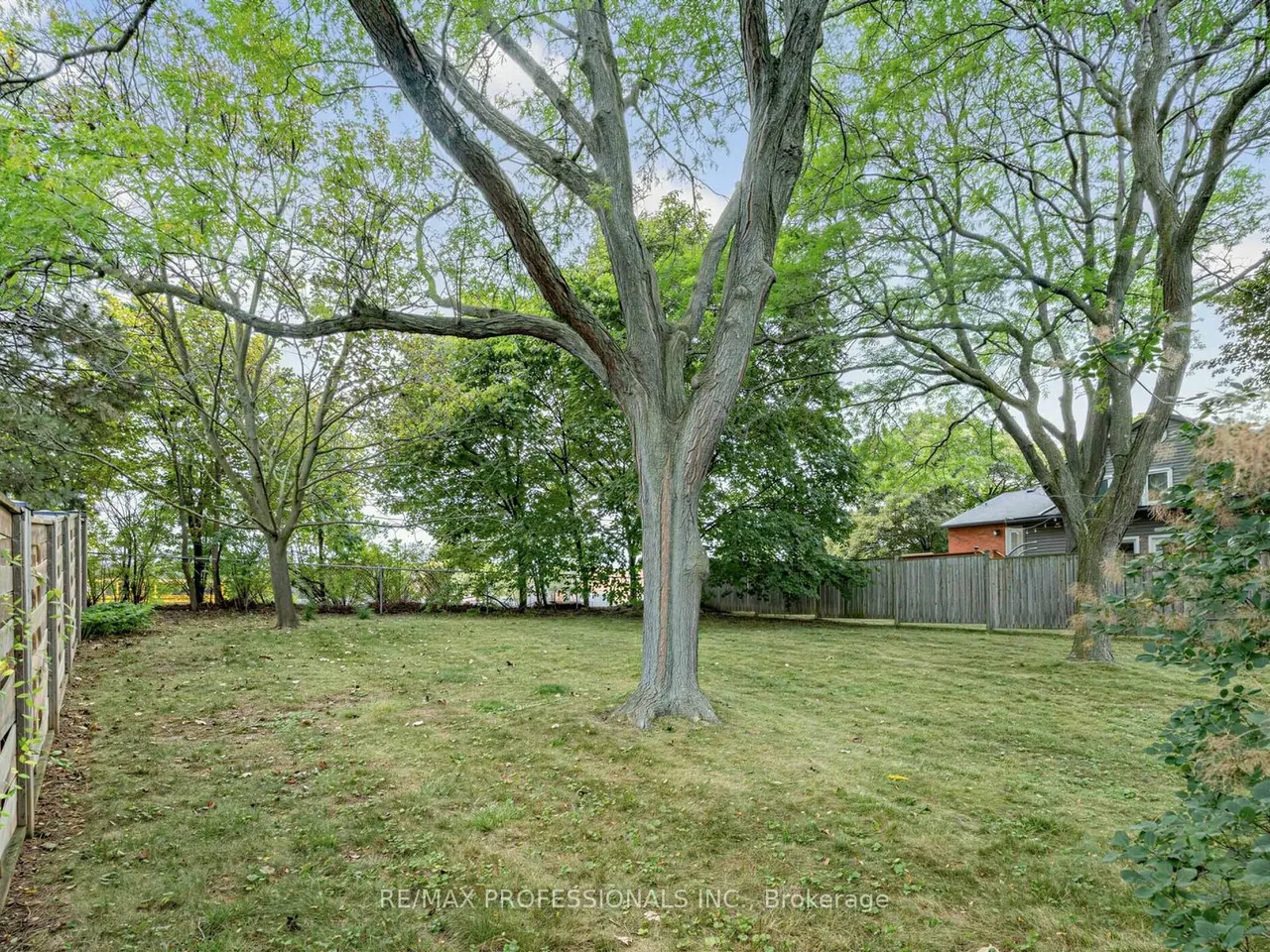4108 Rolling Valley Drive — photo 38