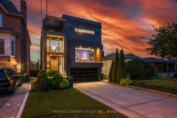 1139 Glengrove Avenue W