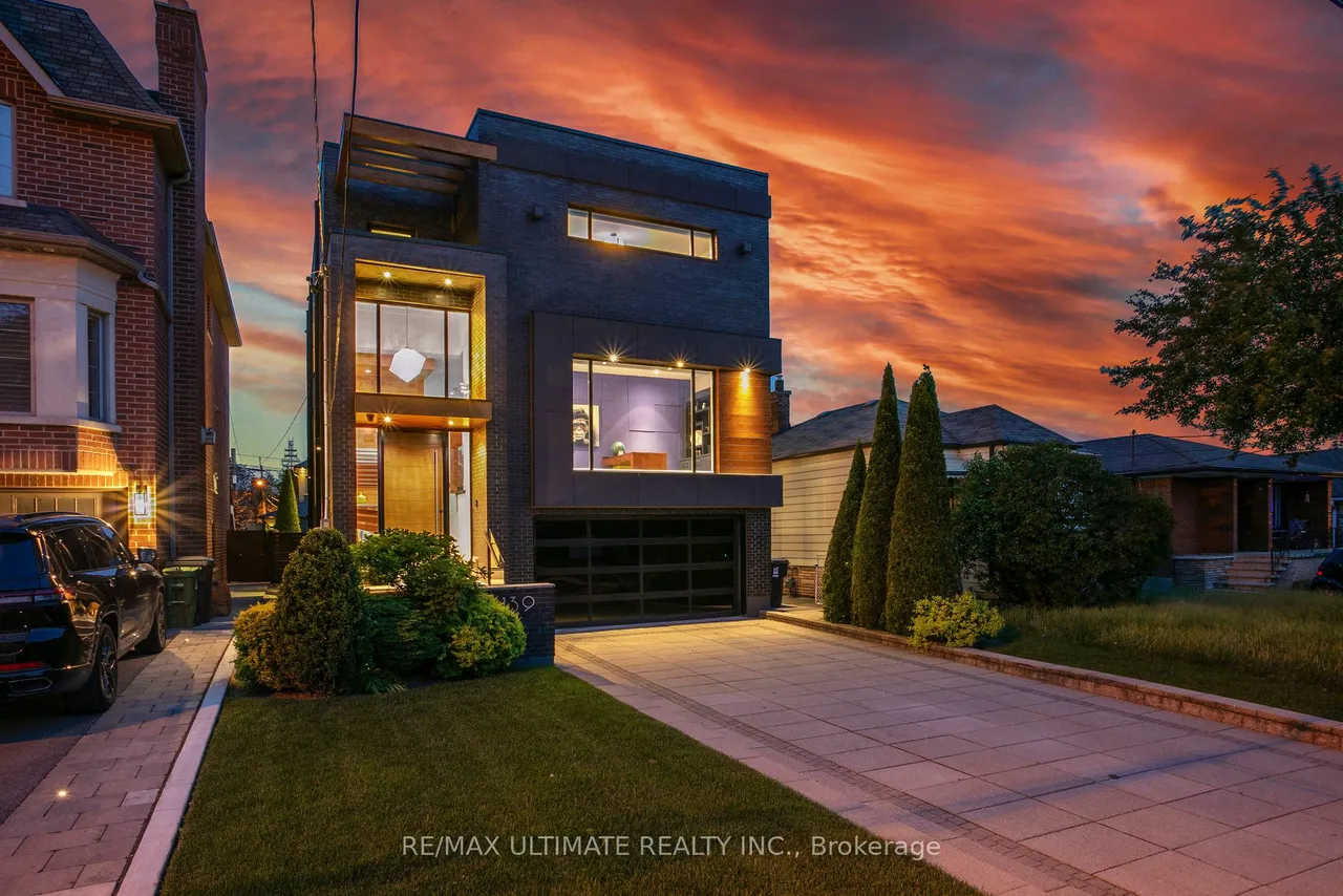 1139 Glengrove Avenue W