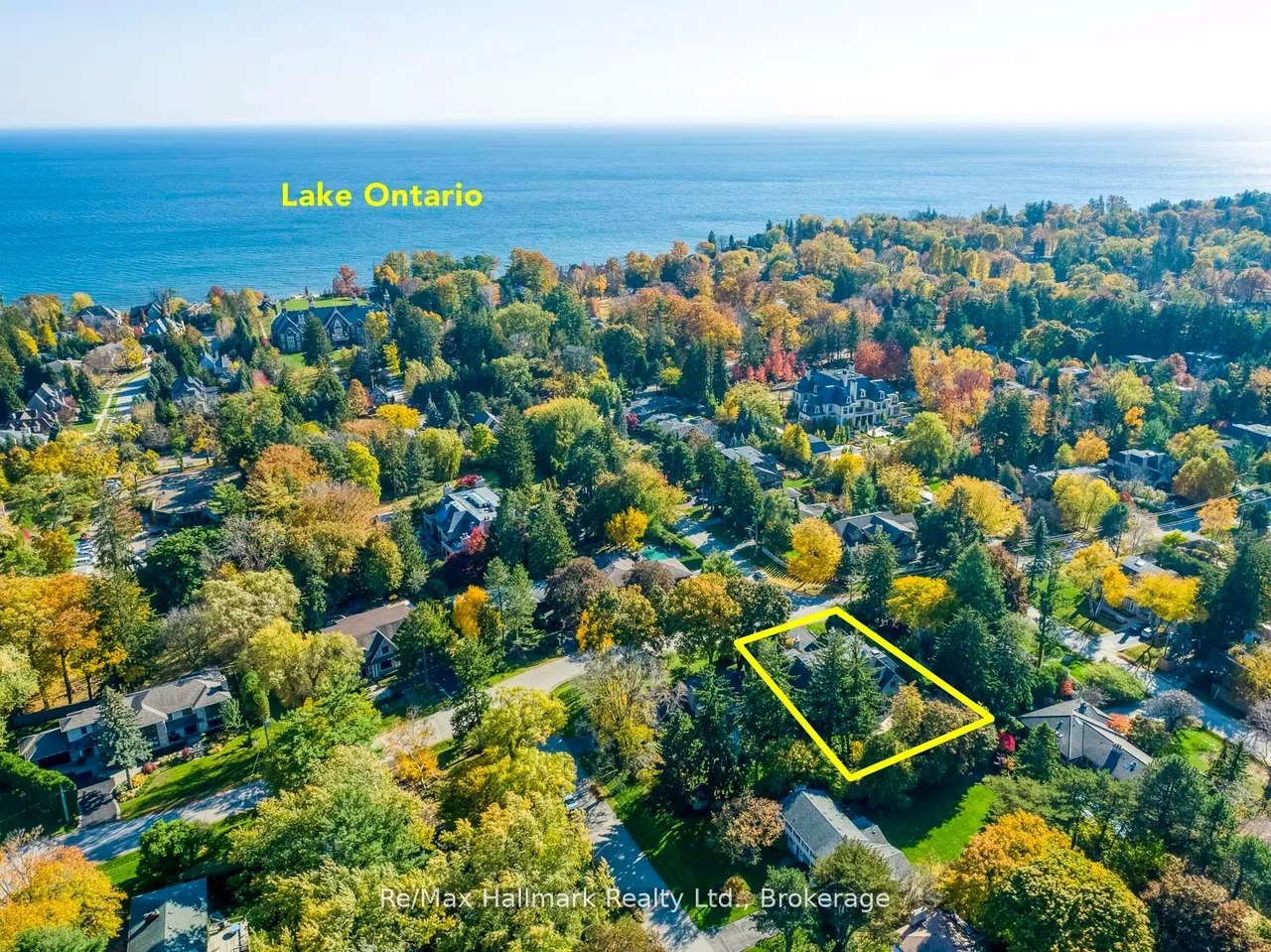 138 DIANNE Avenue — photo 3