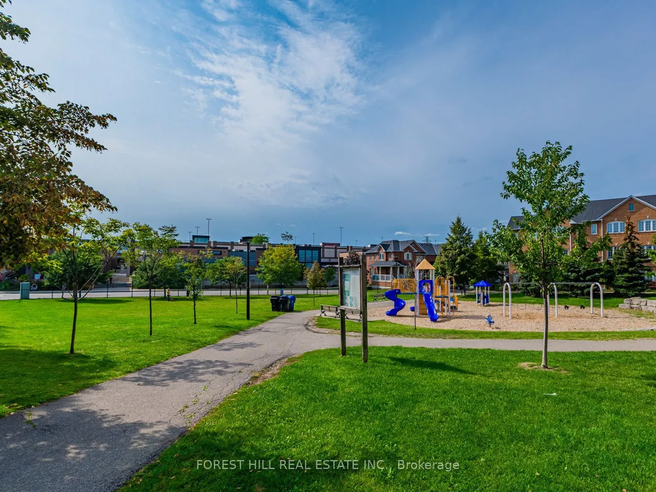 37 Birdstone Crescent — photo 44