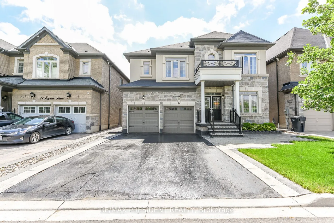19 Jaypeak Road N — photo 3