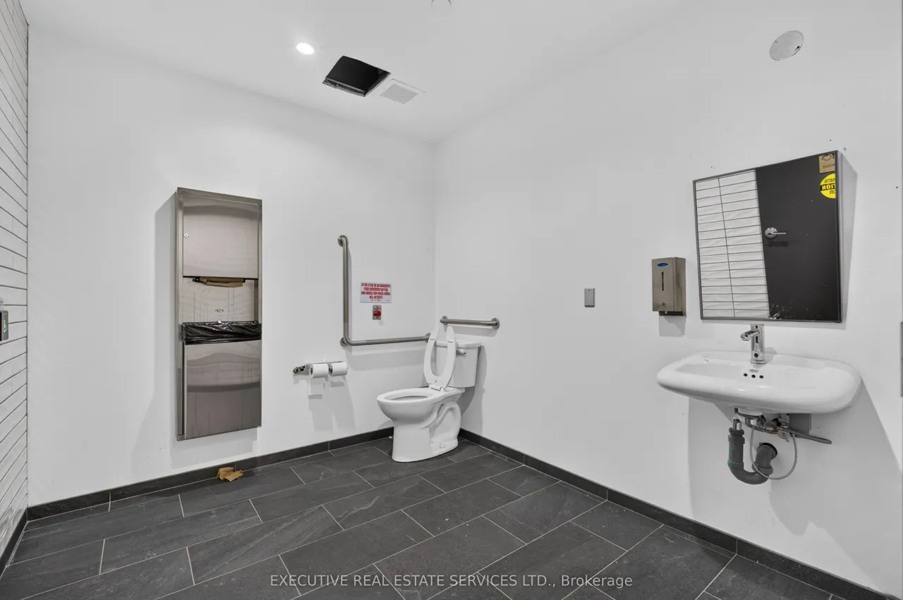 996 Martin Grove Road, Unit 405 — photo 37