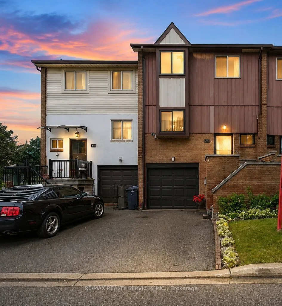 68 Baronwood Court, Unit 68