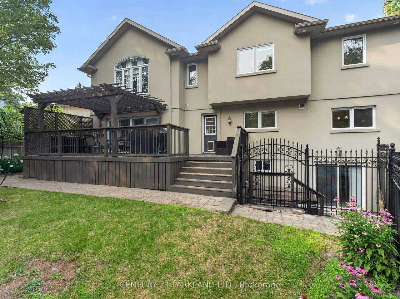 1302 Hillview Crescent — photo 50