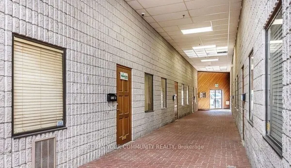 32 Goodmark Place, Unit 3 — photo 2