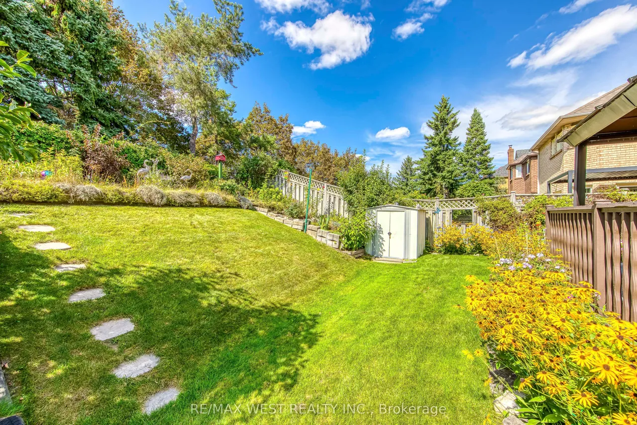 413 Camden Circle — photo 46