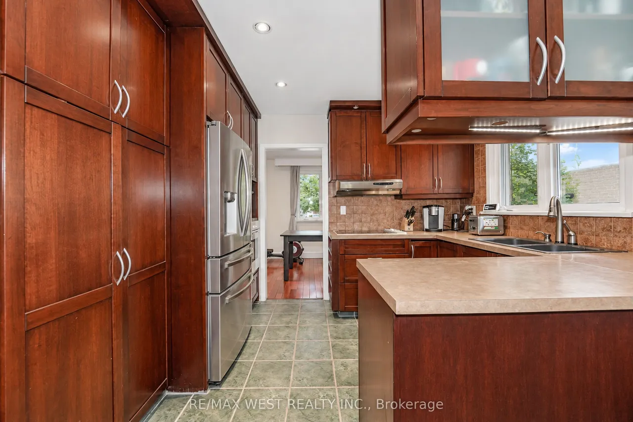 3062 O'hagan Drive — photo 3