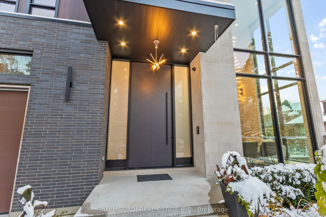 112 Elton Park Road — photo 3