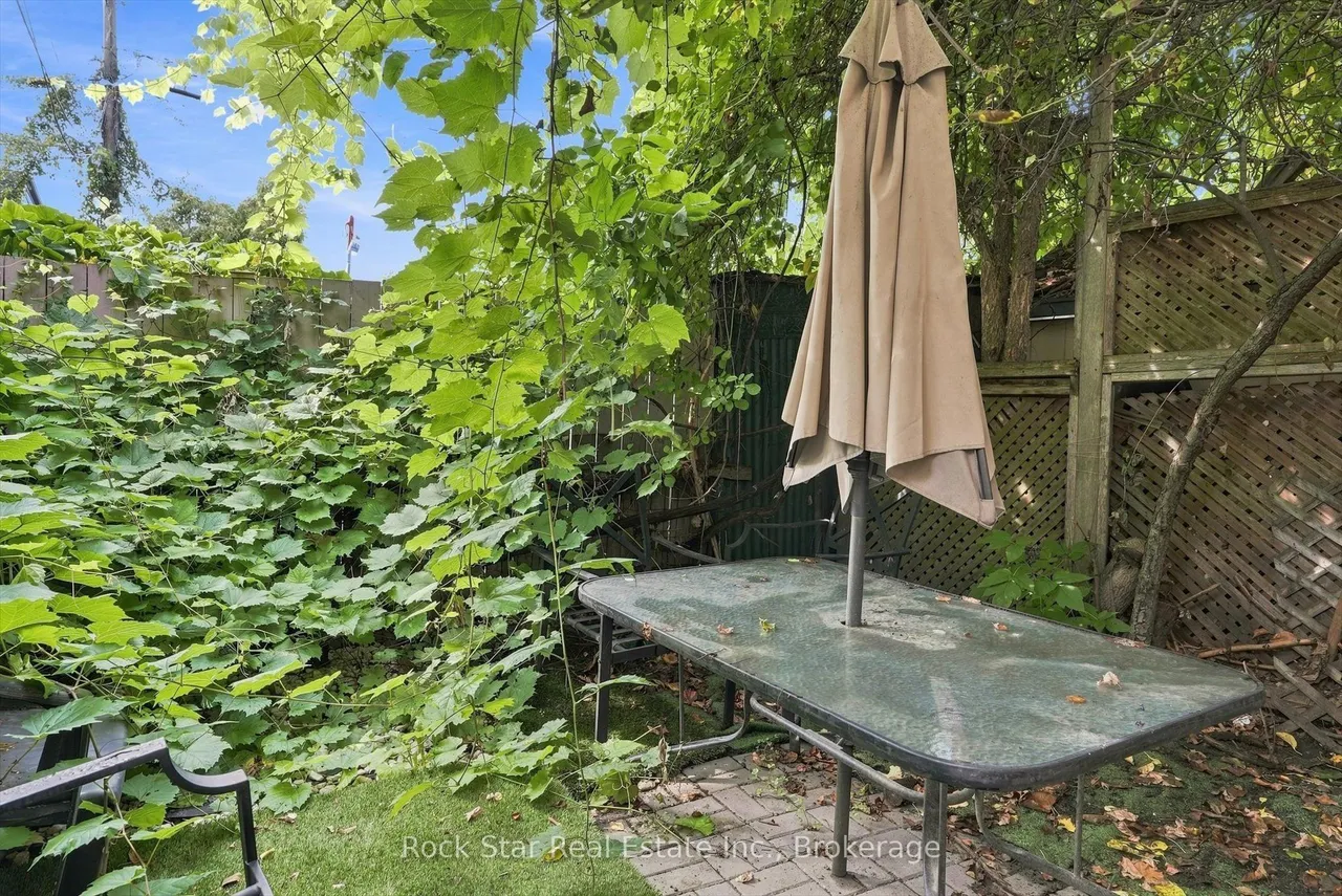 1259 Davenport Road — photo 35