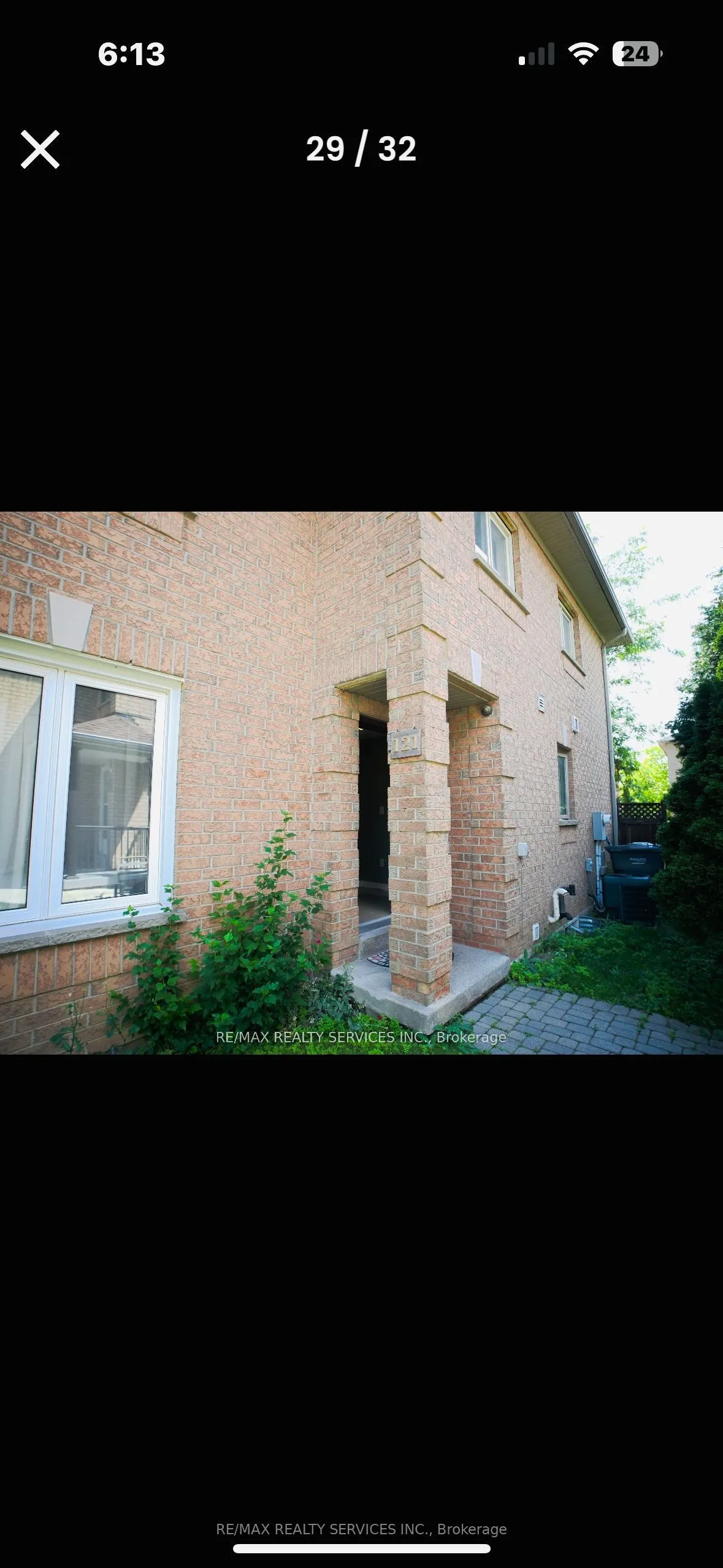 121 Pressed Brick Drive — photo 2
