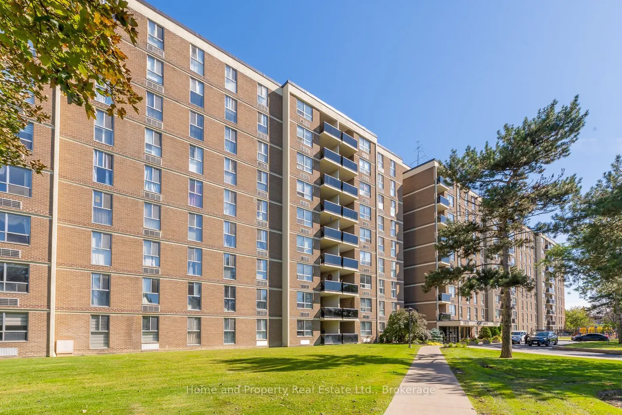 2825 Islington Avenue, Unit 106 — photo 34