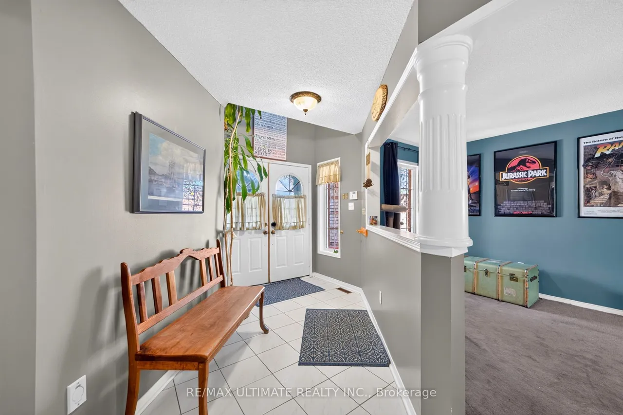 96 Cresthaven Road — photo 3
