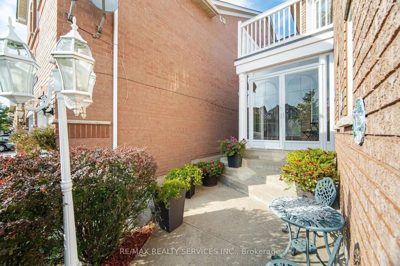 39 LEGEND Lane — photo 3