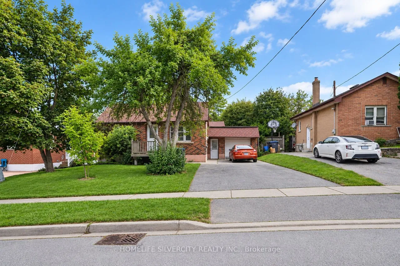 30 Woodward Avenue
