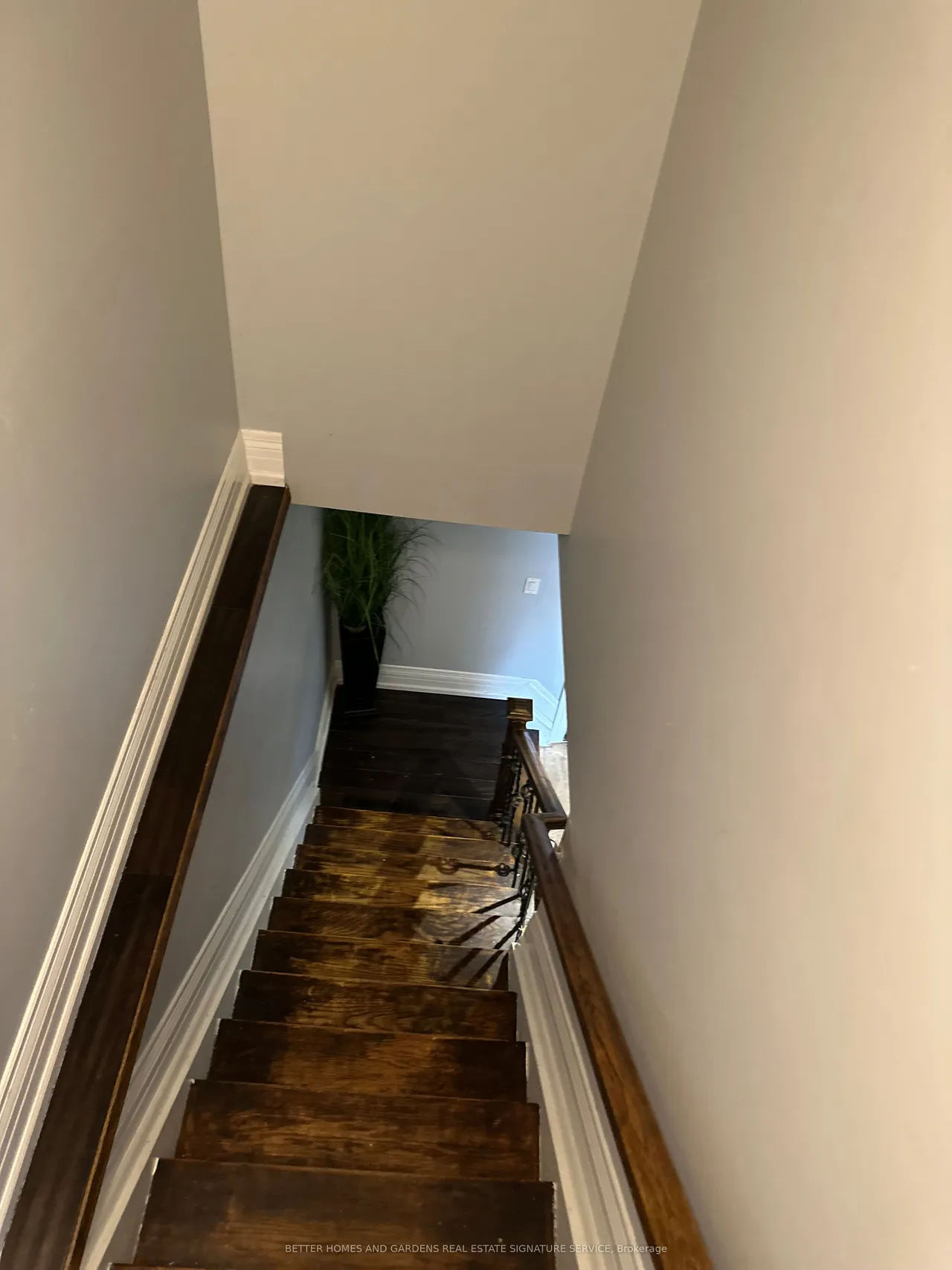 7076 Harwick Drive — photo 16
