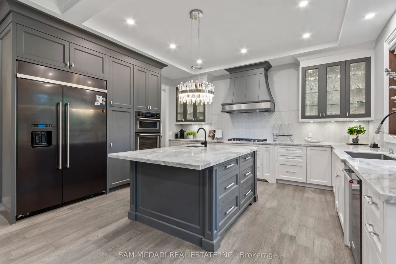 1134 Welwyn Drive — photo 3