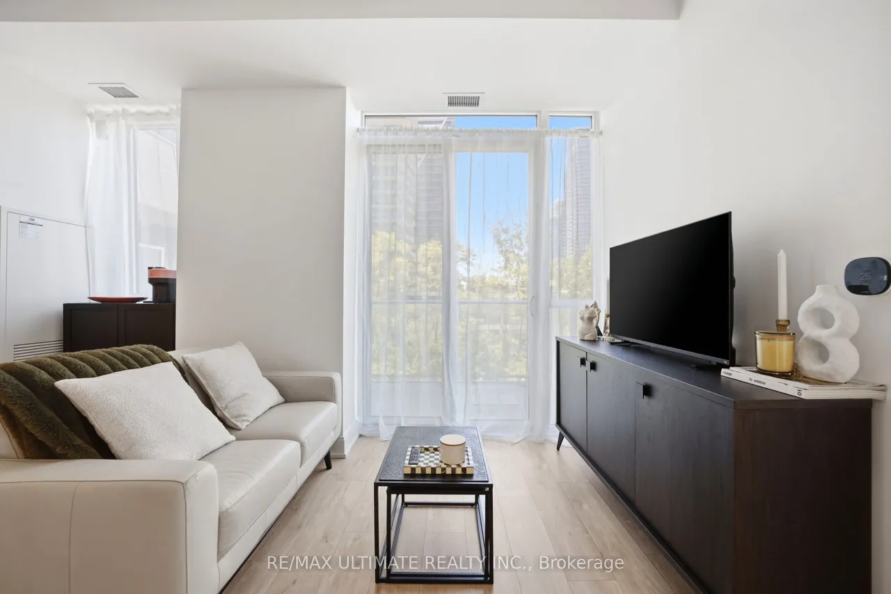 70 Annie Craig Drive, Unit 402 — photo 2