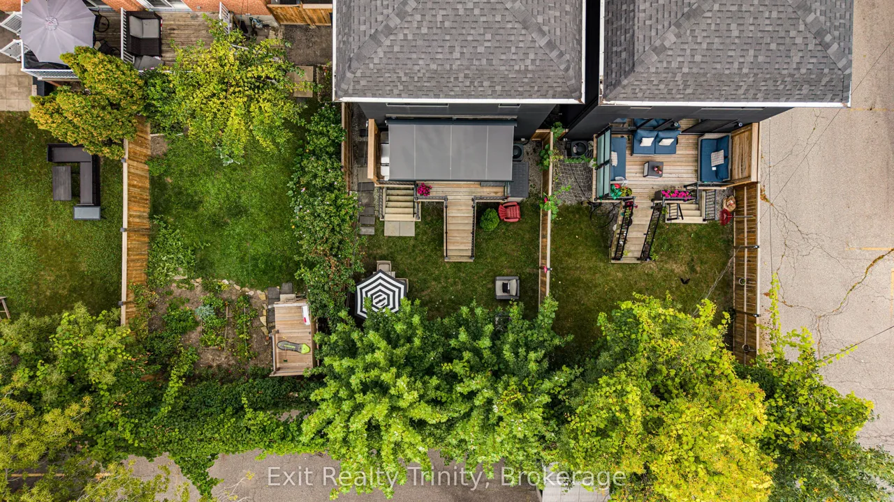 152 Sheldon Avenue — photo 50
