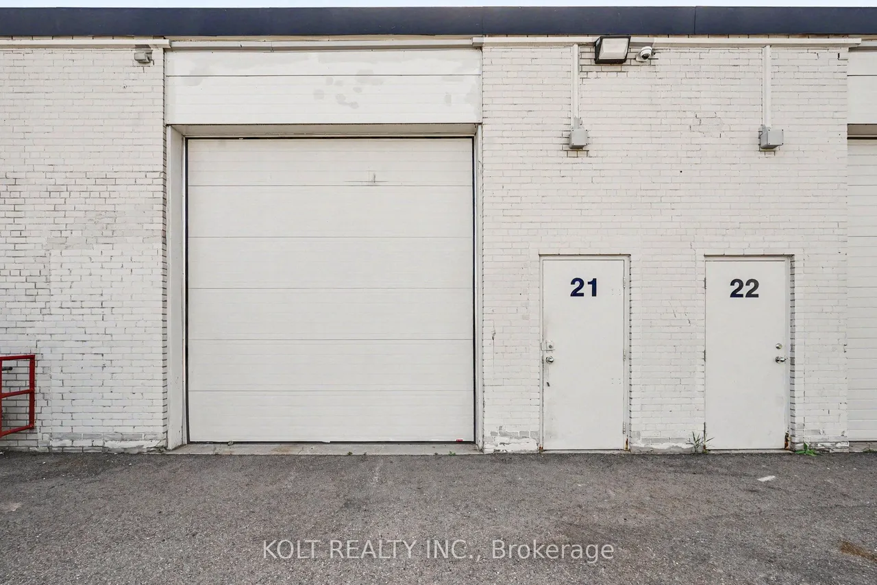 1040 Martin Grove Road, Unit 21 — photo 18