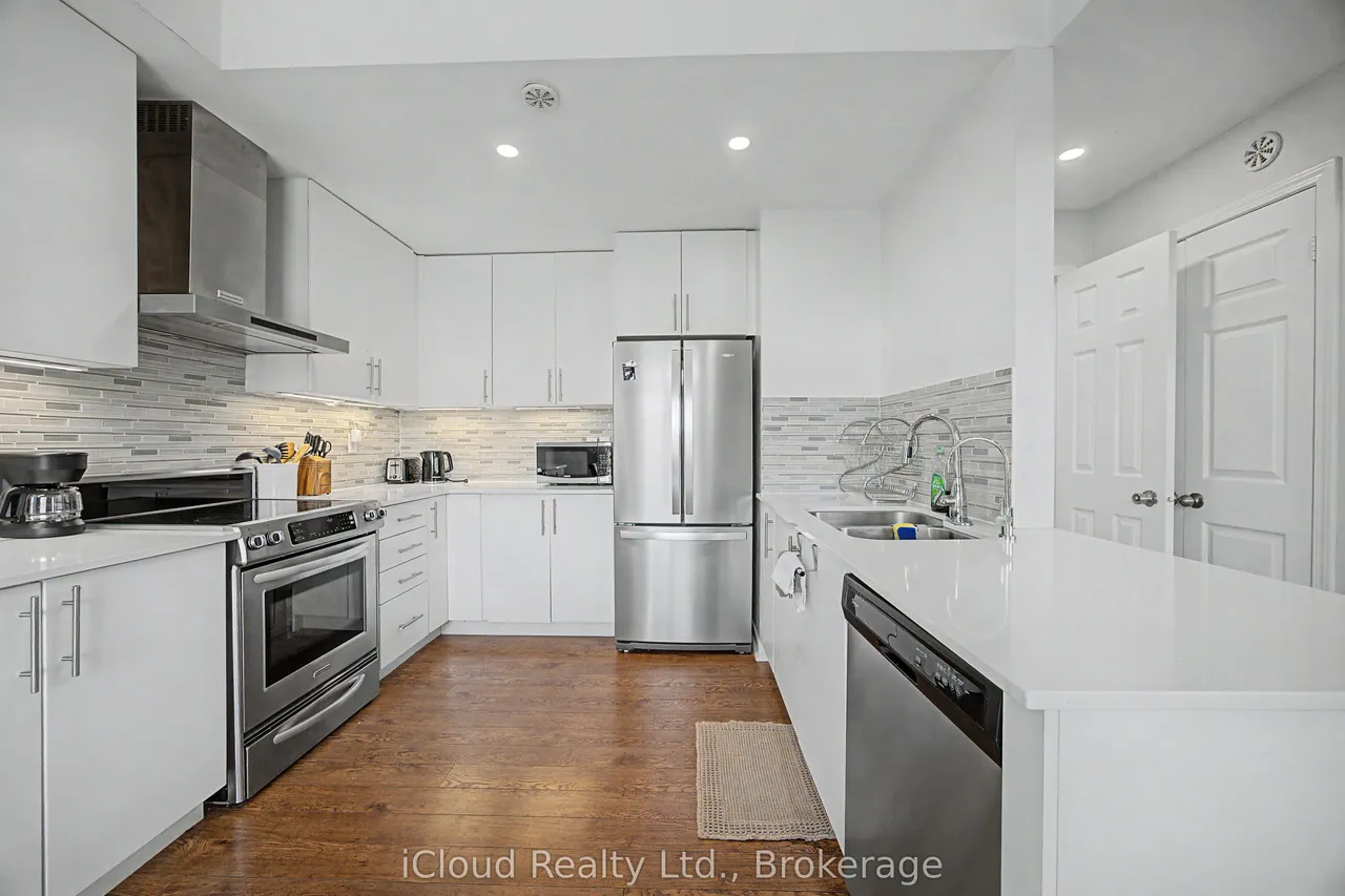 180 Howden Boulevard, Unit 6 — photo 3