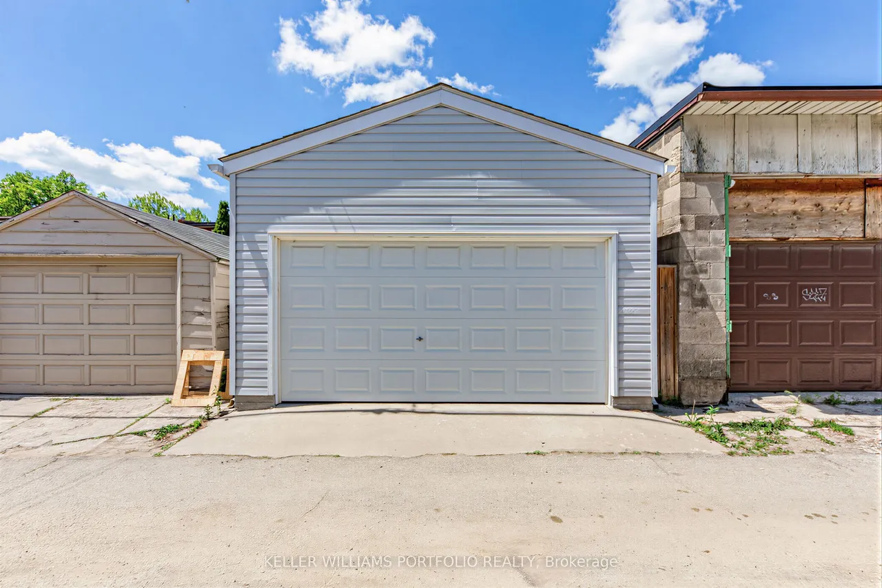 207 Symington Avenue — photo 37