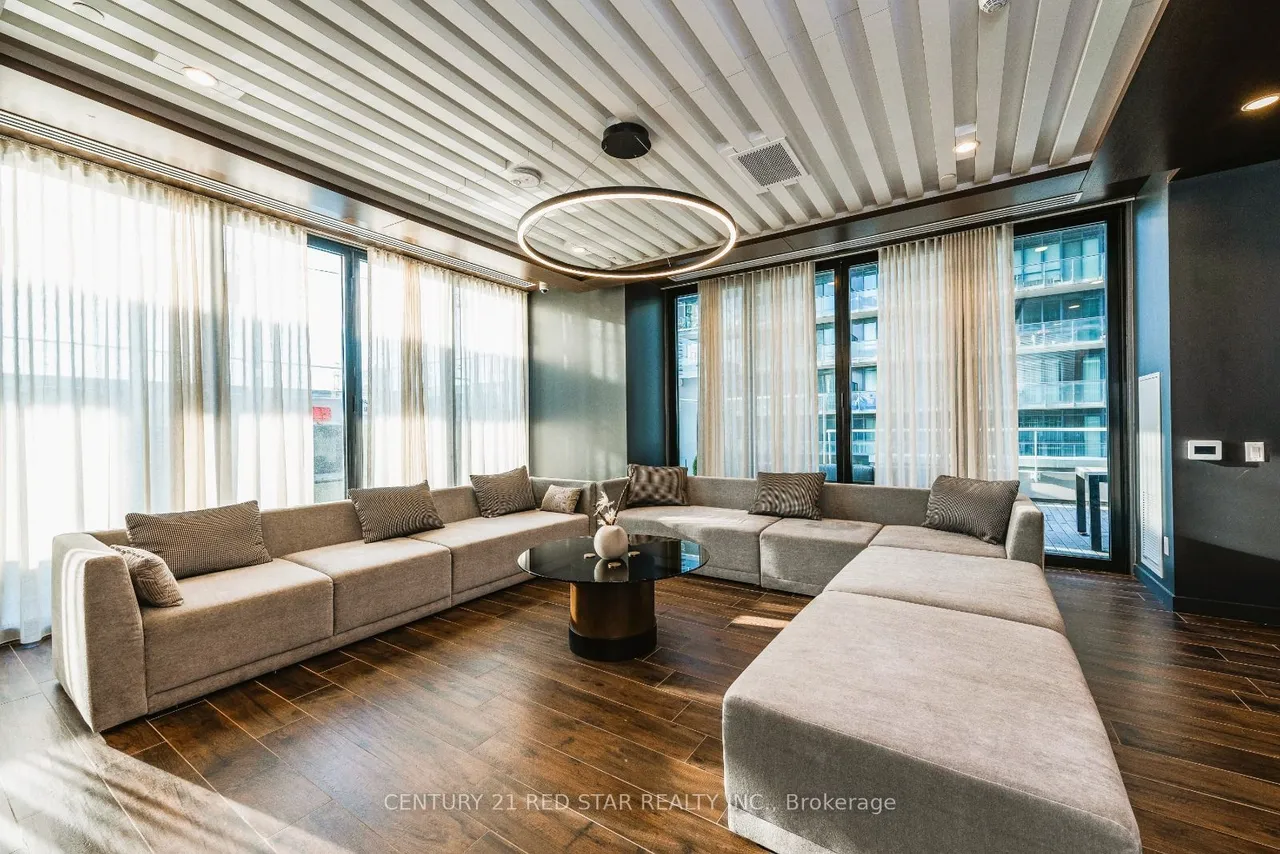 70 Annie Craig Drive, Unit 4801 — photo 3