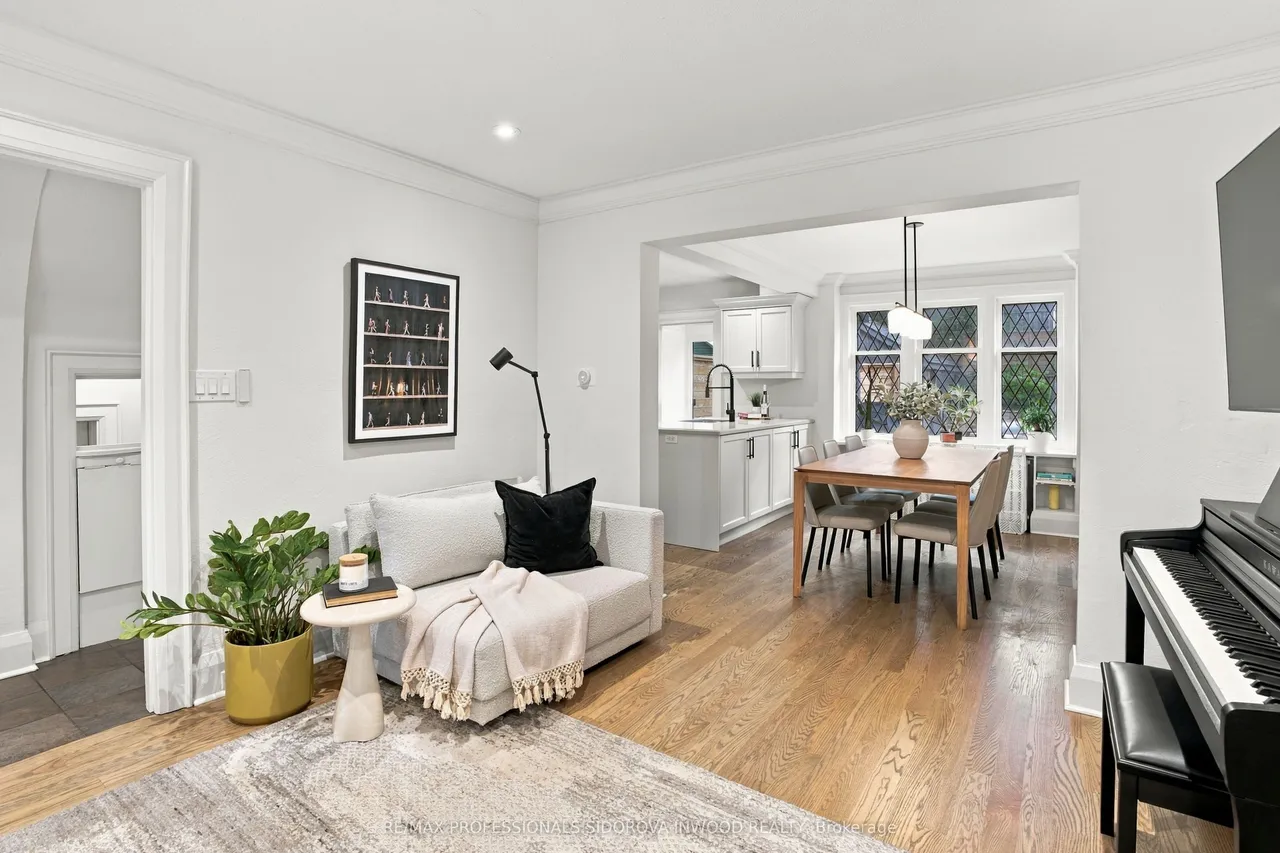 26 Larkin Avenue — photo 2