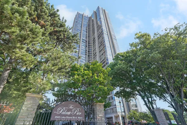 2045 Lake Shore Boulevard W, Unit 3507 — photo 2