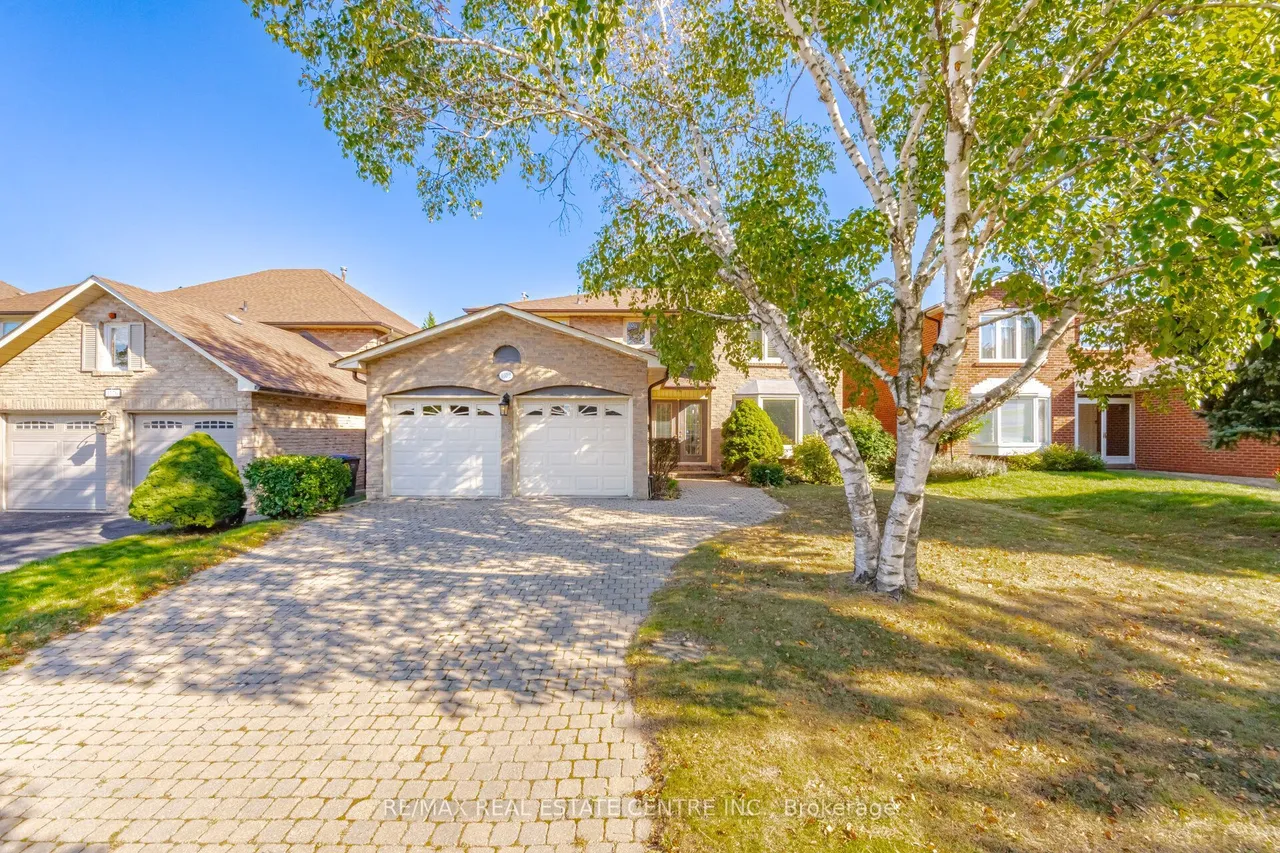 1572 Maple Ridge Drive — photo 2